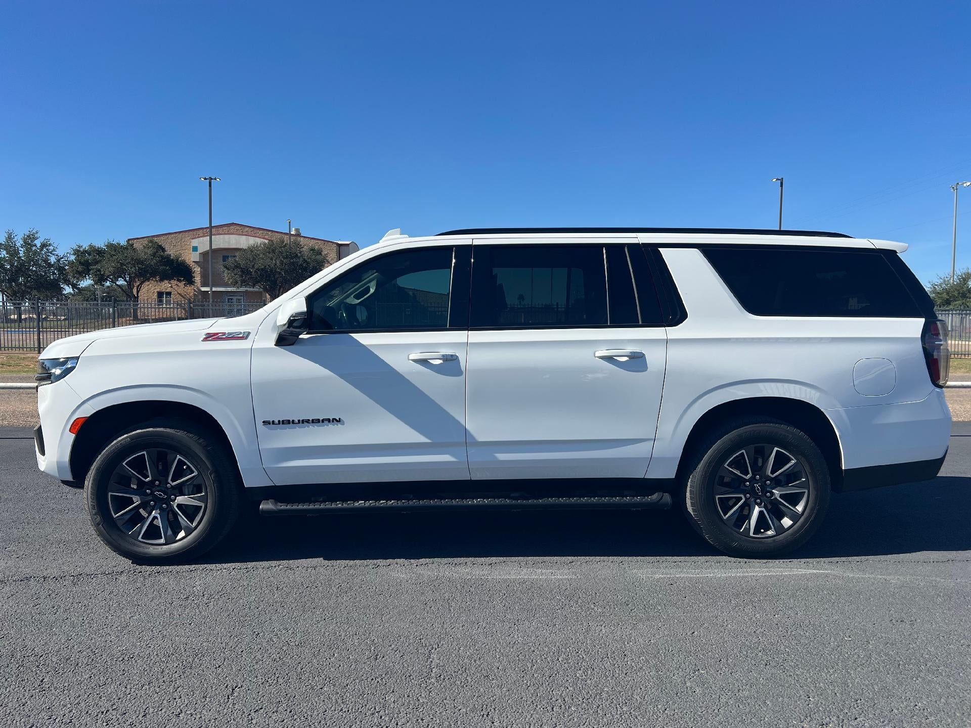 2021 Chevrolet Suburban Z71
