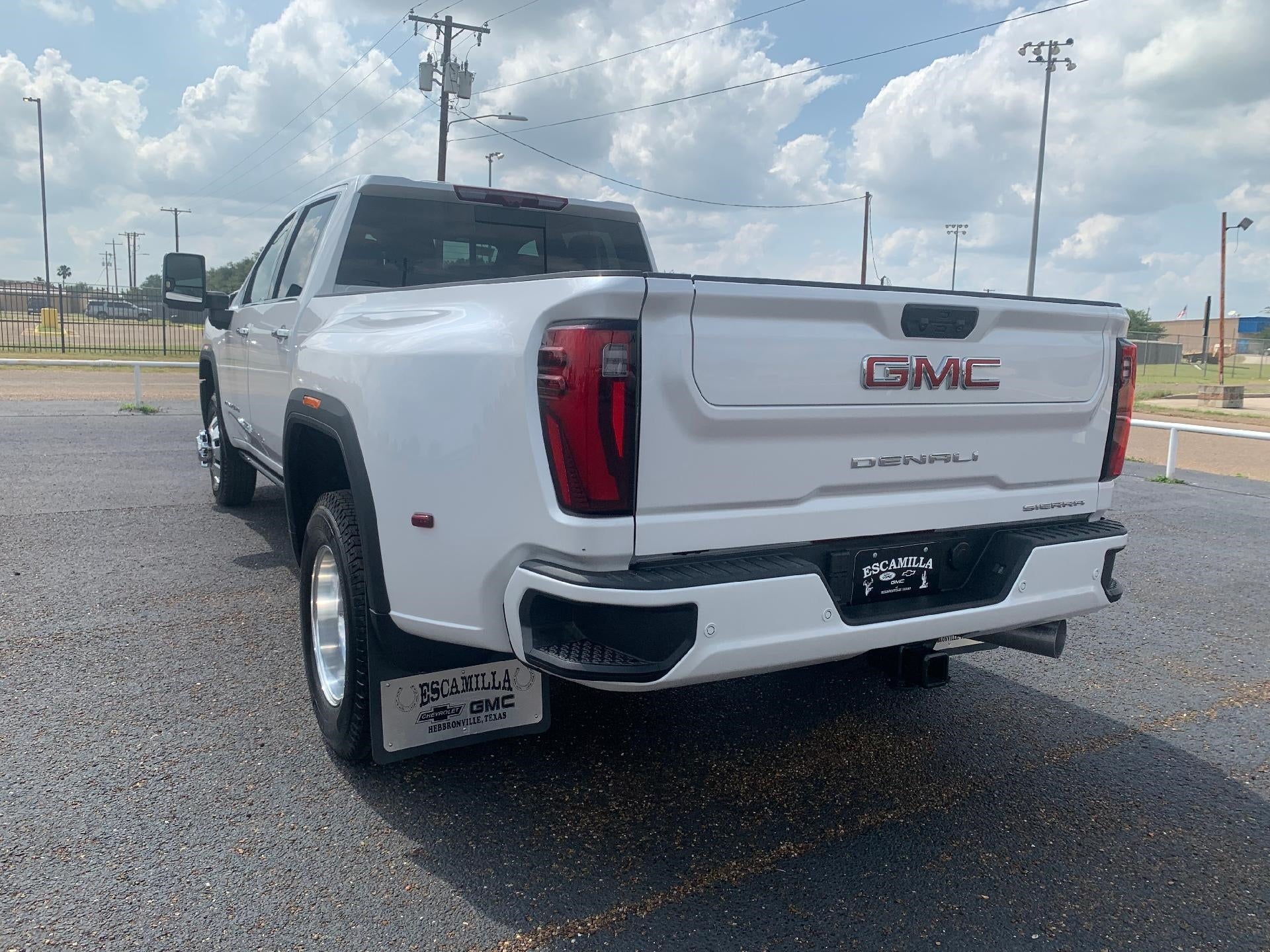 2025 GMC Sierra 3500 HD Denali