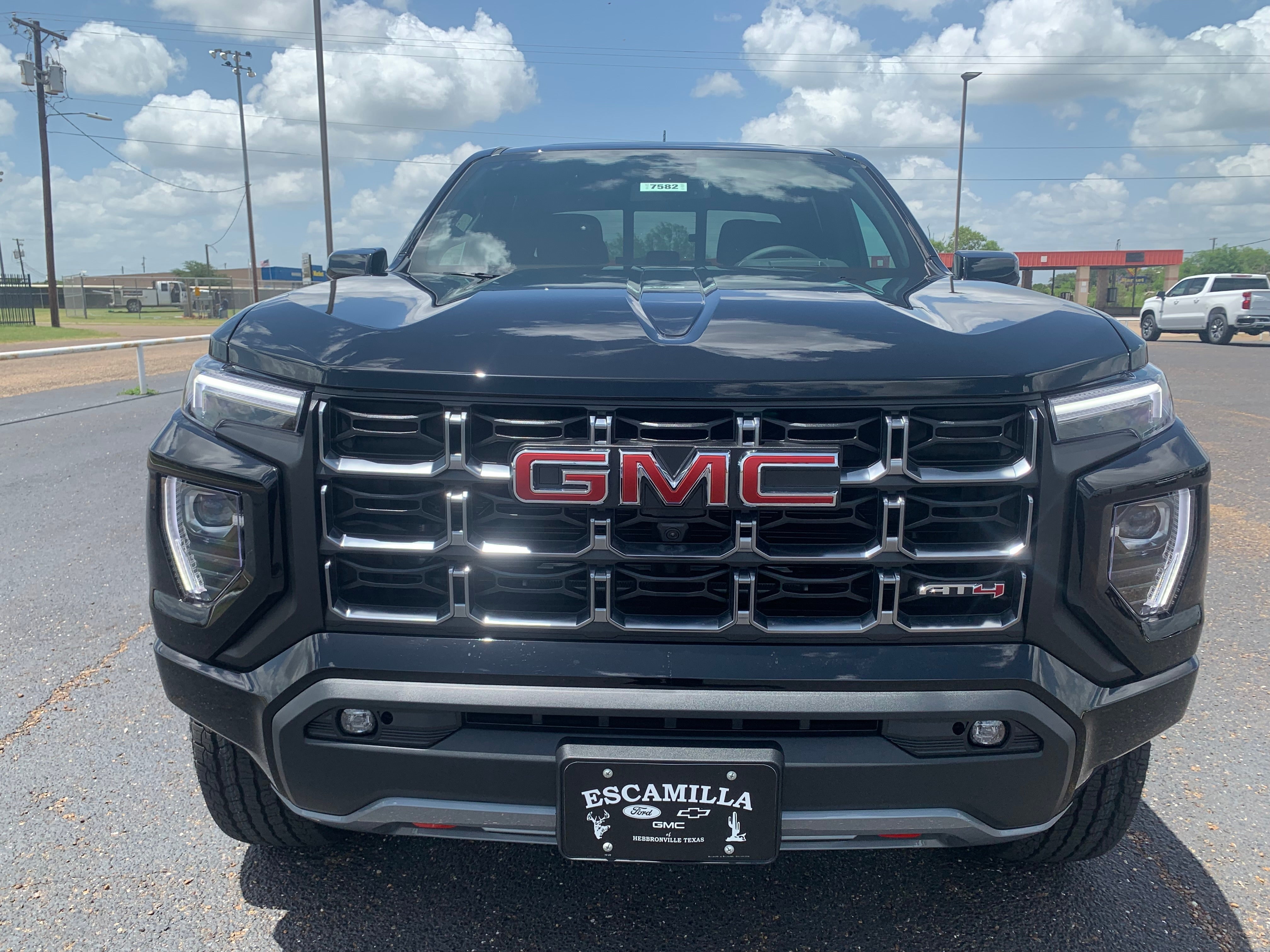 2025 GMC Canyon AT4