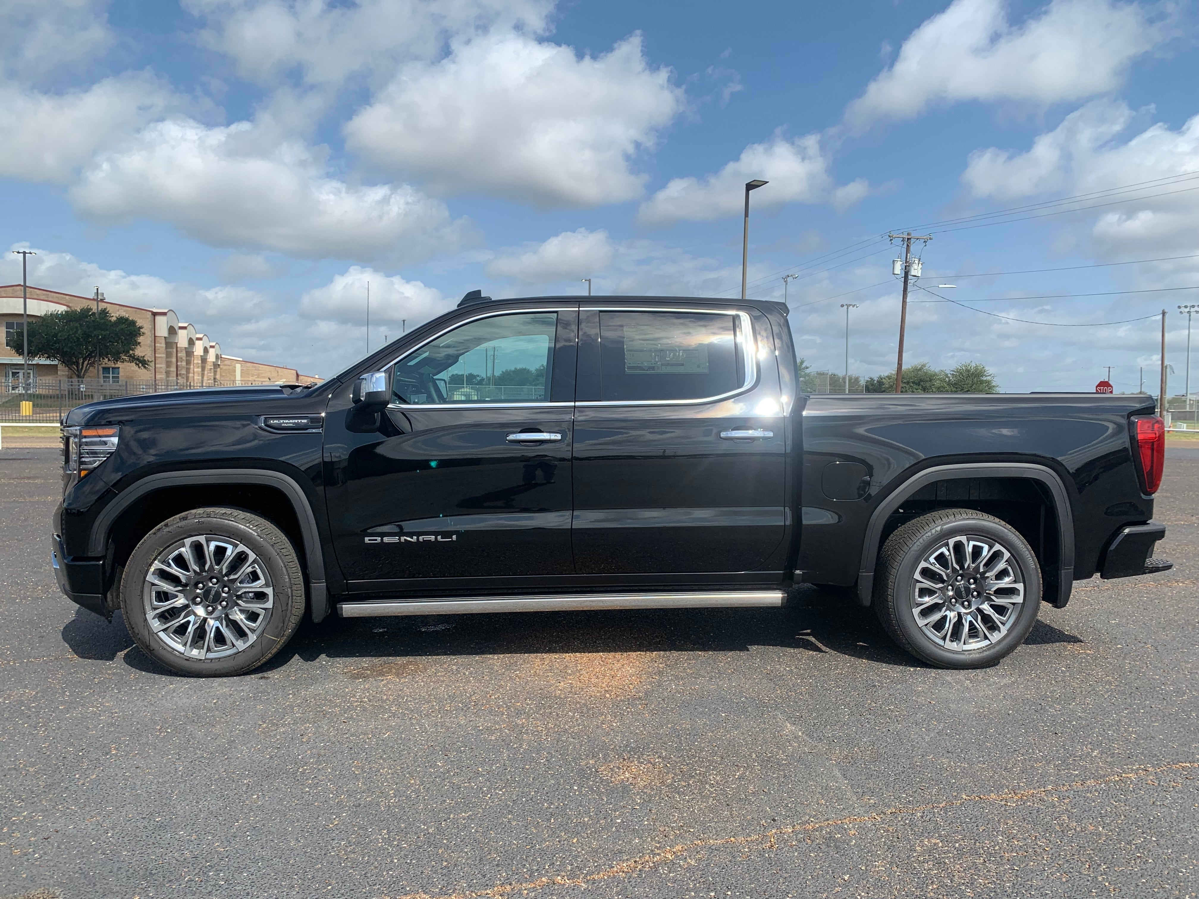 2025 GMC Sierra 1500 Denali Ultimate