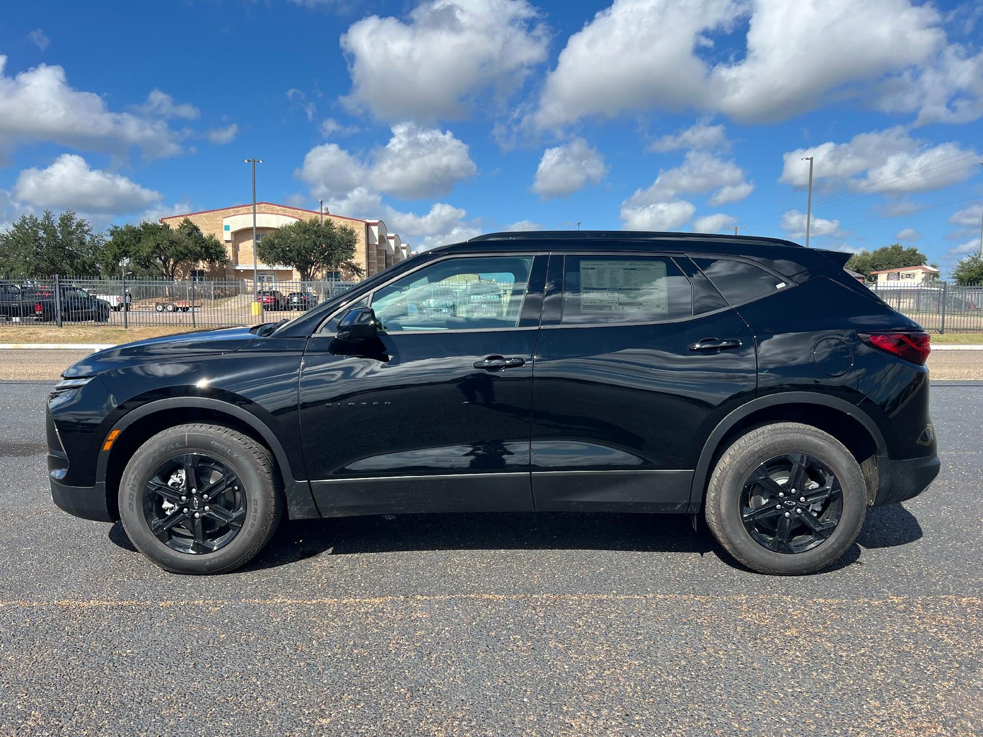 2025 Chevrolet Blazer 2LT