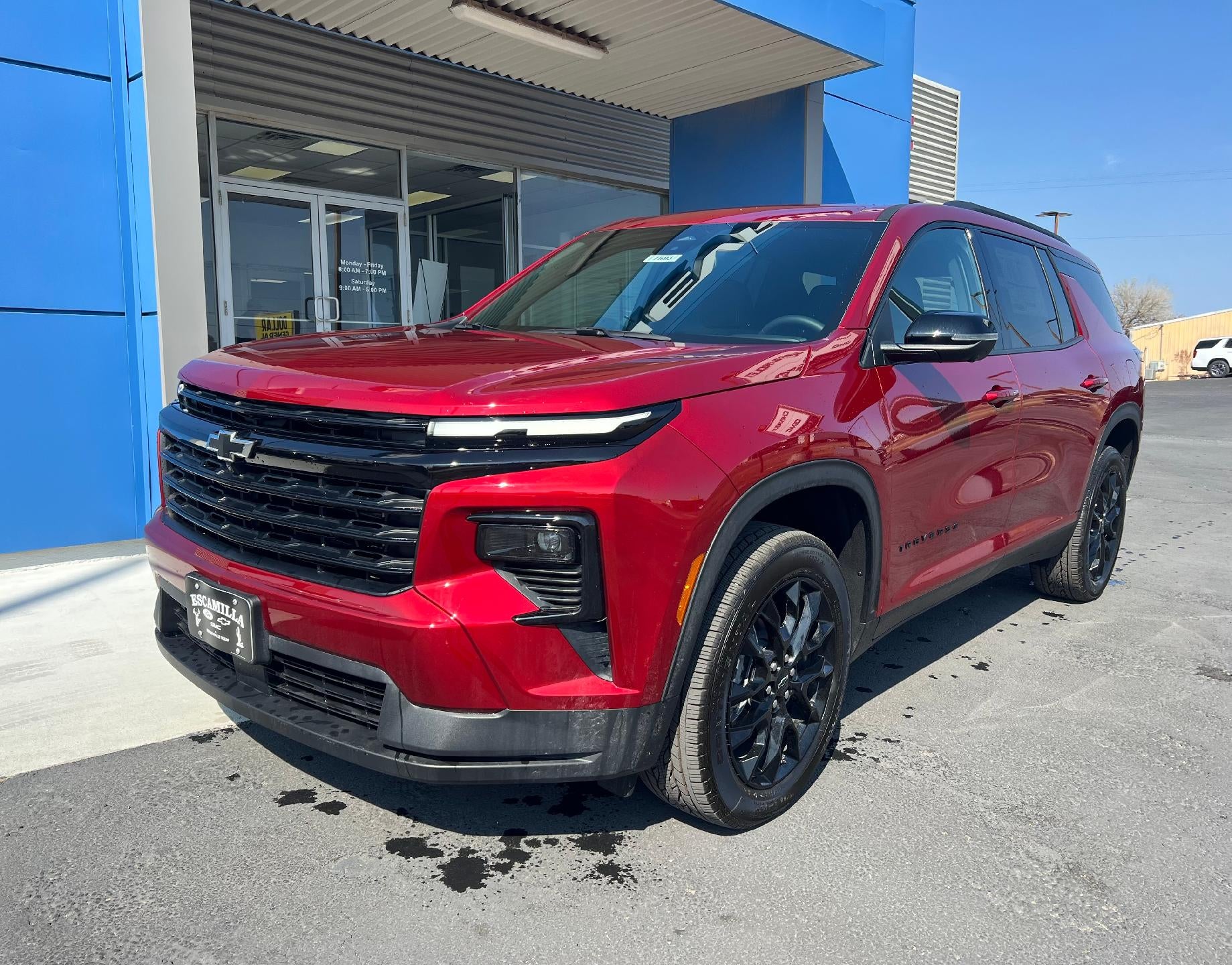 2025 Chevrolet Traverse LT