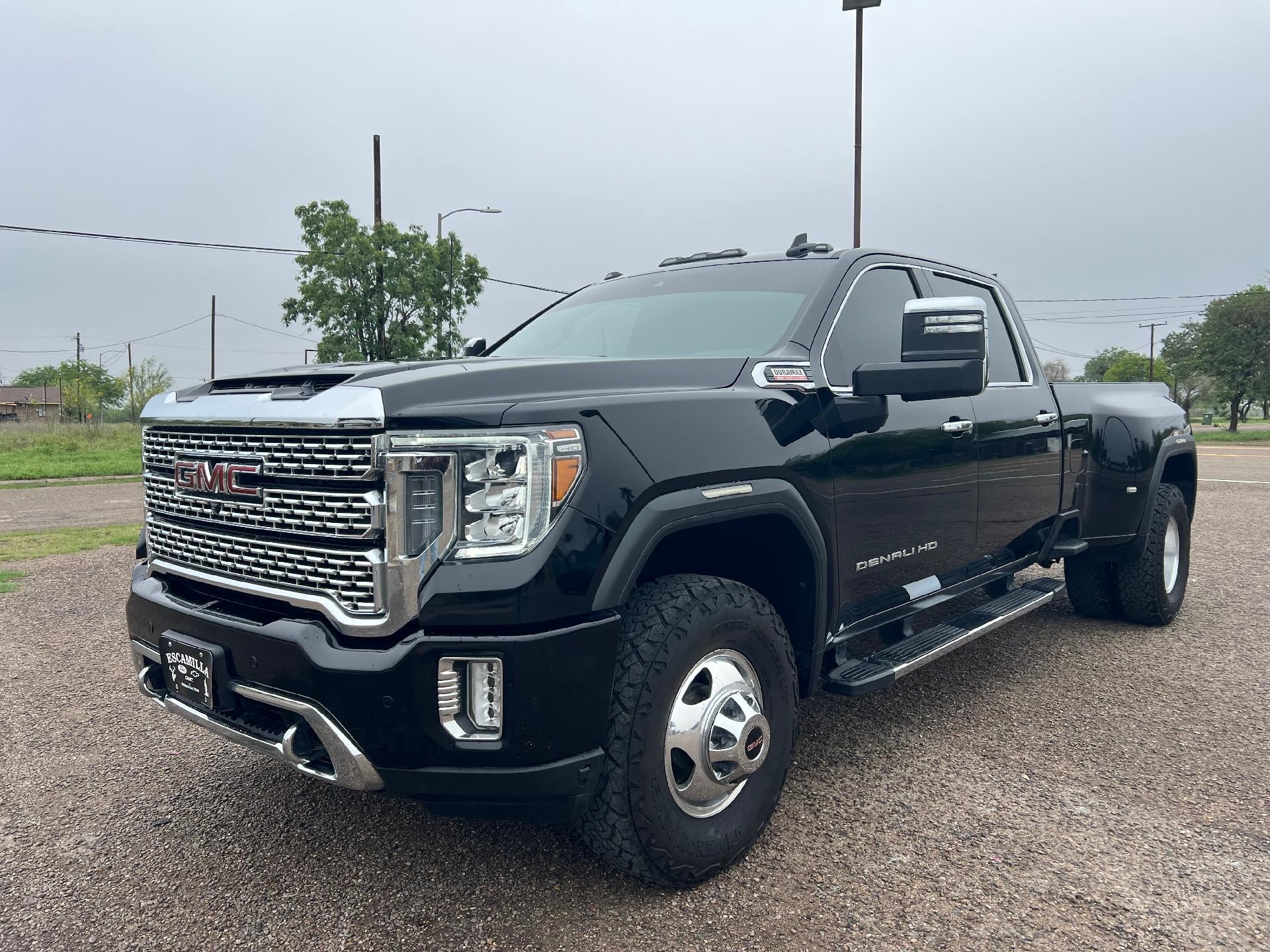 2021 GMC Sierra 4WD Crew Cab Long Box DRW Denali's photo