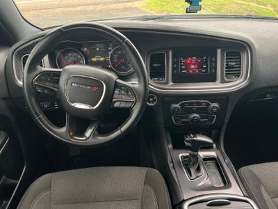 2017 Dodge Charger SE