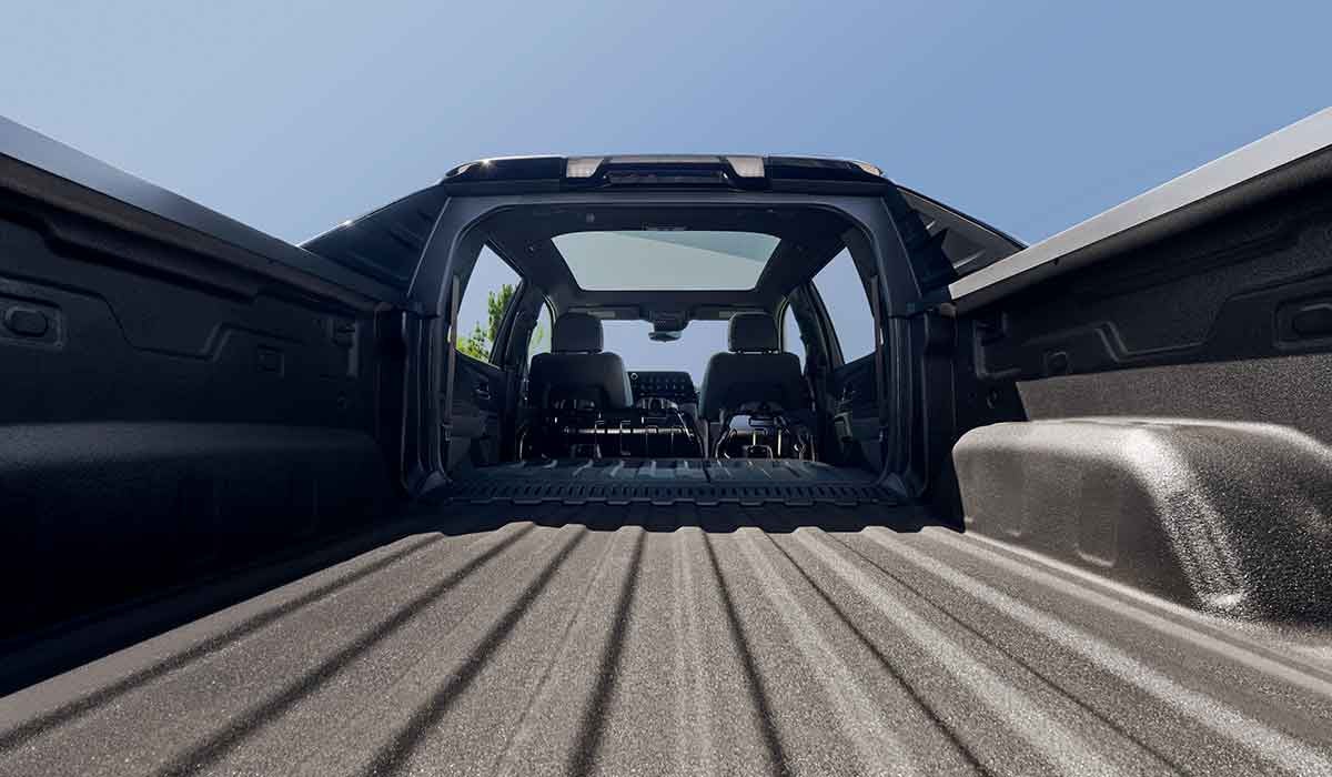 Escamilla Chevrolet GMC in Hebbronville TX